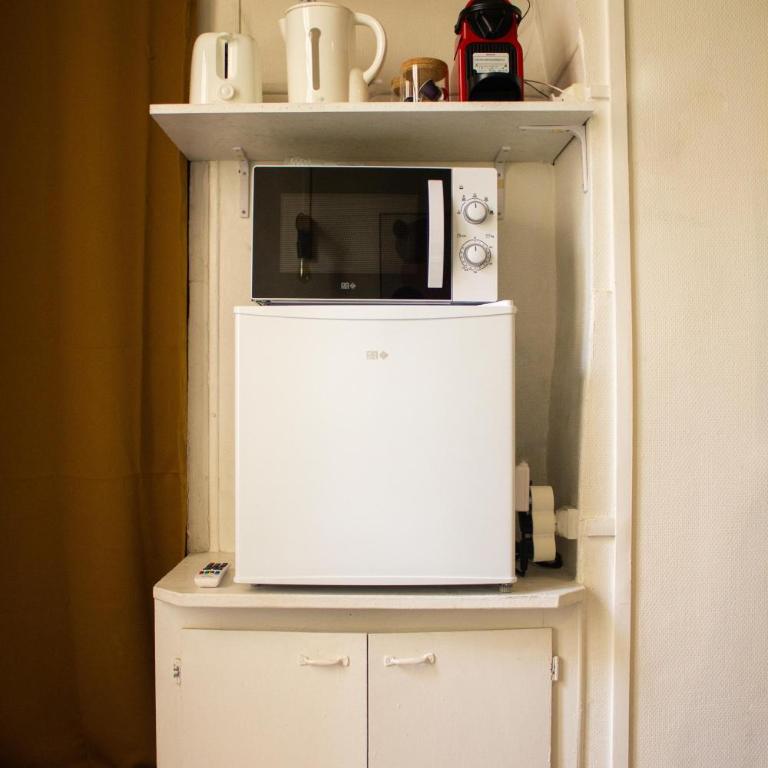 Saint Germain de Près tout équipé - Emplacement exceptionnel au Coeur de Paris - Chambre Double Économique - 9
