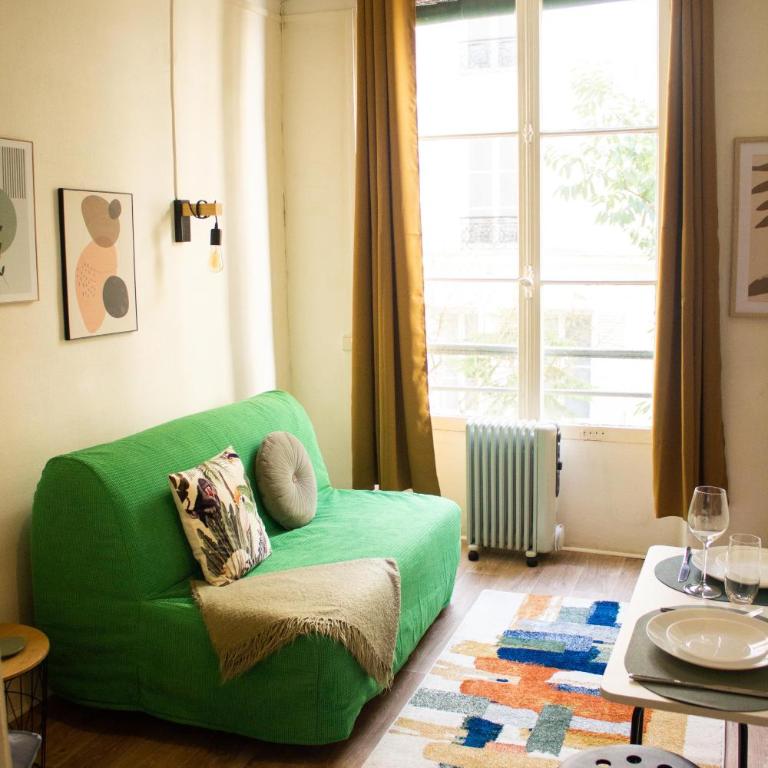 Saint Germain de Près tout équipé - Emplacement exceptionnel au Coeur de Paris - Chambre Double Économique - 3