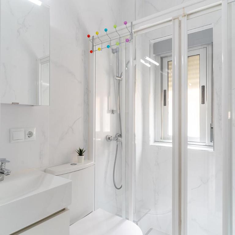 ATP La Rambla Pintor a 5 minutos del Centro de Almería, Plaza de Toros, Wifi Gratis! - Apartamento de 2 dormitorios - 18