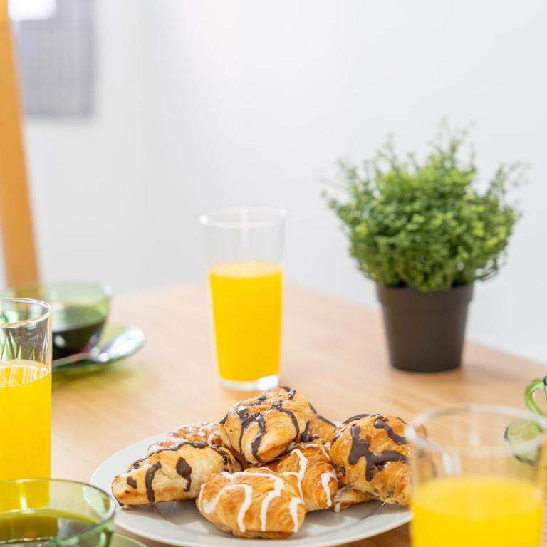 ATP La Rambla Pintor a 5 minutos del Centro de Almería, Plaza de Toros, Wifi Gratis! - Apartamento de 2 dormitorios - 5