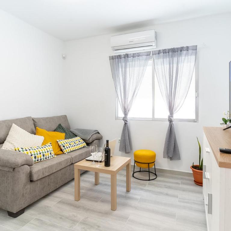 ATP La Rambla Pintor a 5 minutos del Centro de Almería, Plaza de Toros, Wifi Gratis! - Apartamento de 2 dormitorios - 9