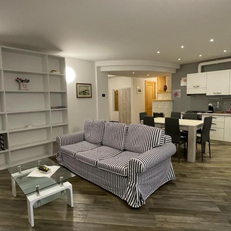 Appartamenti Bion - Appartamento con Vista e Balcone - 6