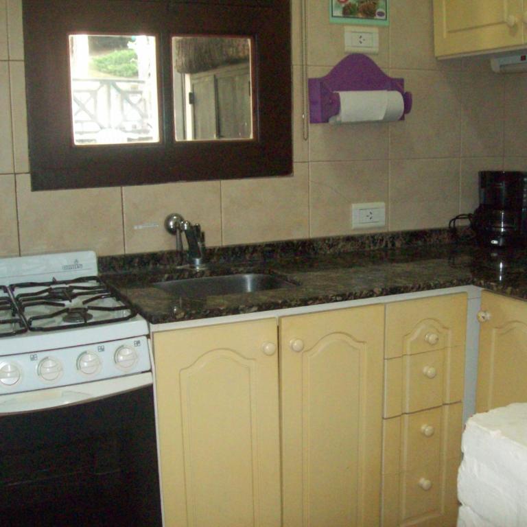 Apart Hotel Las Hadas Carilo - Casa con 1 dormitorio - 4