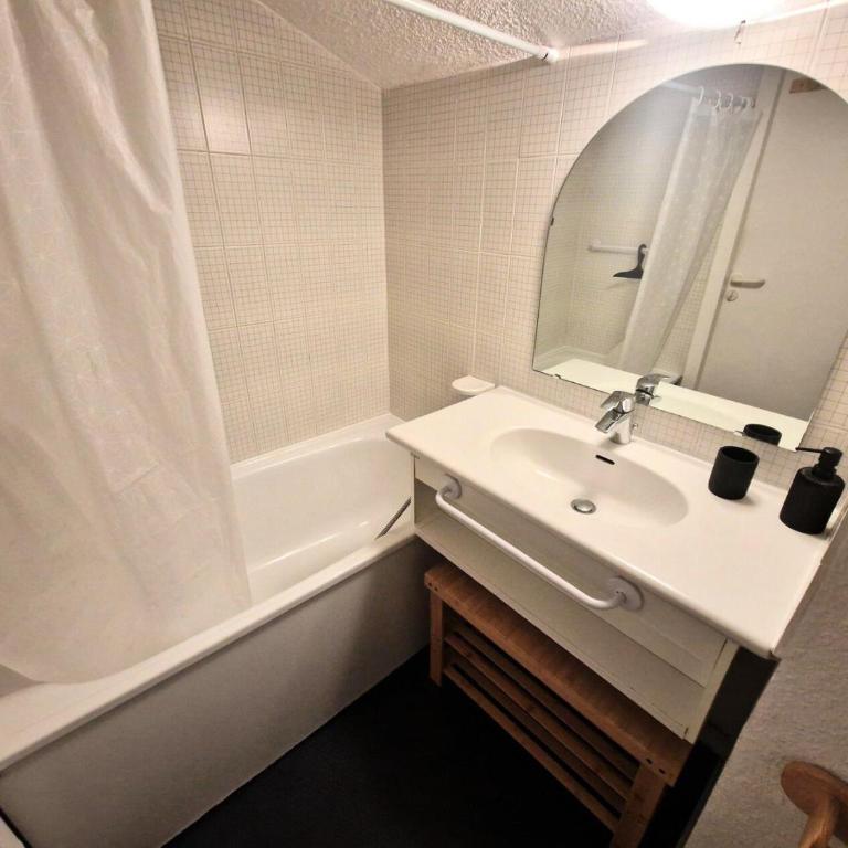 Résidence Le Thabor - studio 3 personnes en plein coeur station 19m² MAE-2970 - Estudio - 3