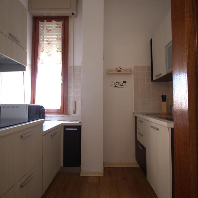 Primaverammare - Two-Bedroom Apartment with Balcony - 9