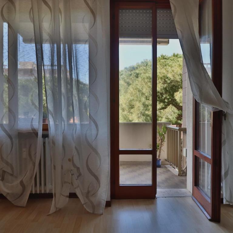 Primaverammare - Two-Bedroom Apartment with Balcony - 5