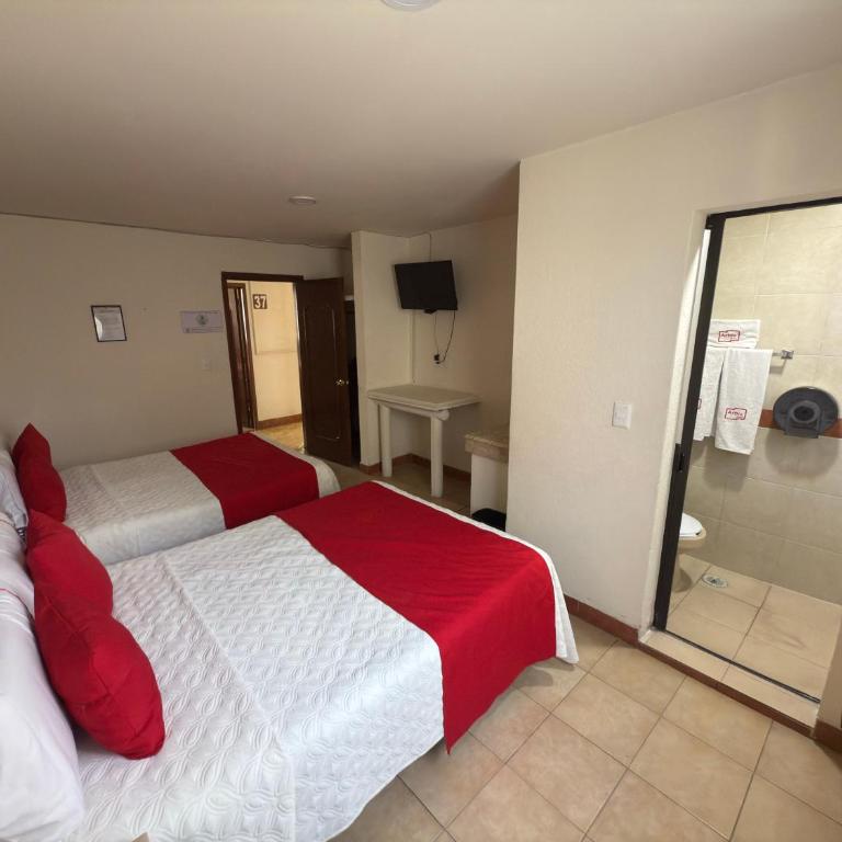 Hotel Arbis - Habitación Doble Estándar - 2 camas - 2