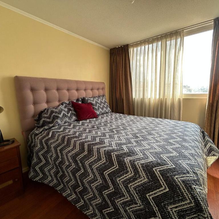 Apartment a few steps from Bustamante Parque Metro - Three-Bedroom Apartment - 9