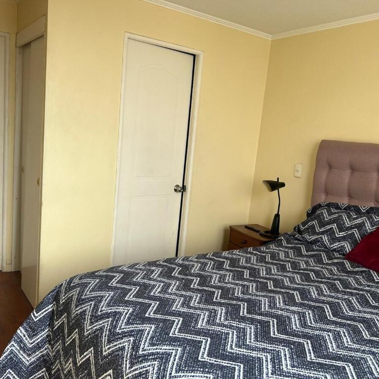 Apartment a few steps from Bustamante Parque Metro - Three-Bedroom Apartment - 20