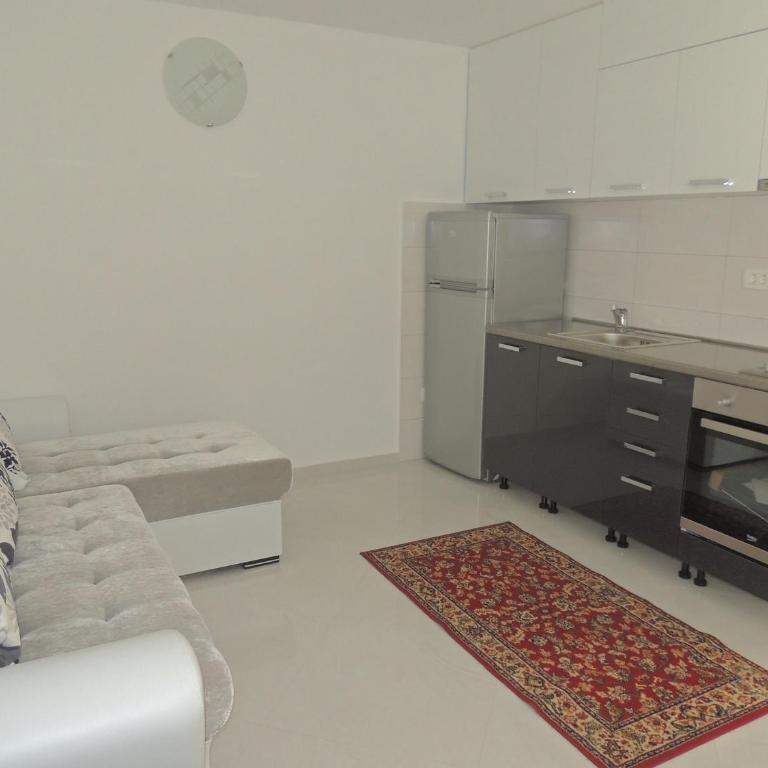 Apartments Becici - Deluks Apartman Tipa "Suite" sa Terasom - 3