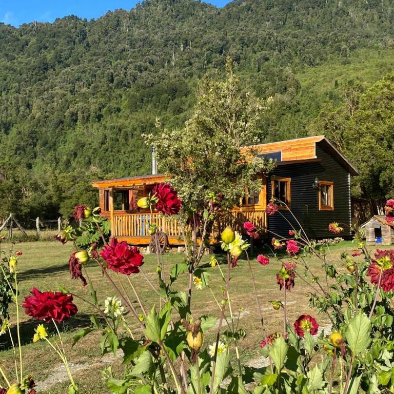 La Rústica Rústica Ralún, nature and life - Two-Bedroom Chalet - 4