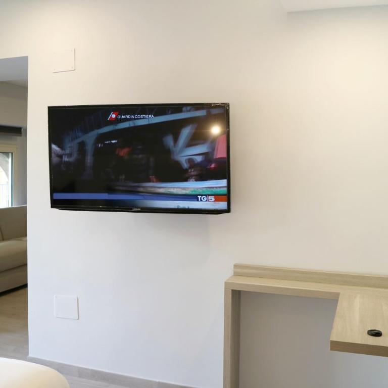 Riviera Luxury Suites - Camera Quadrupla Luxury - 8