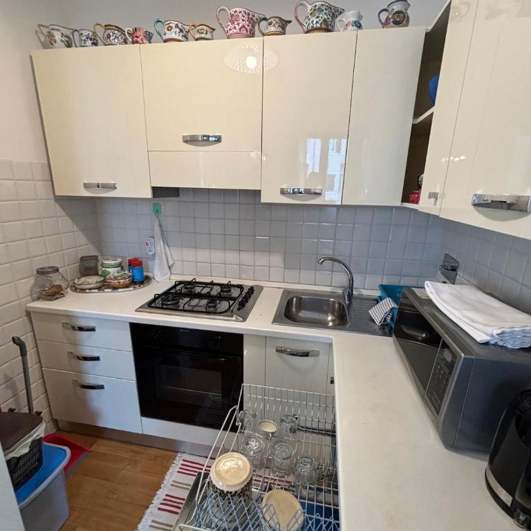Spacious 2BR 2 Bathrooms 650m from Tower Modern Quiet - Appartamento con 2 Camere da Letto - 67
