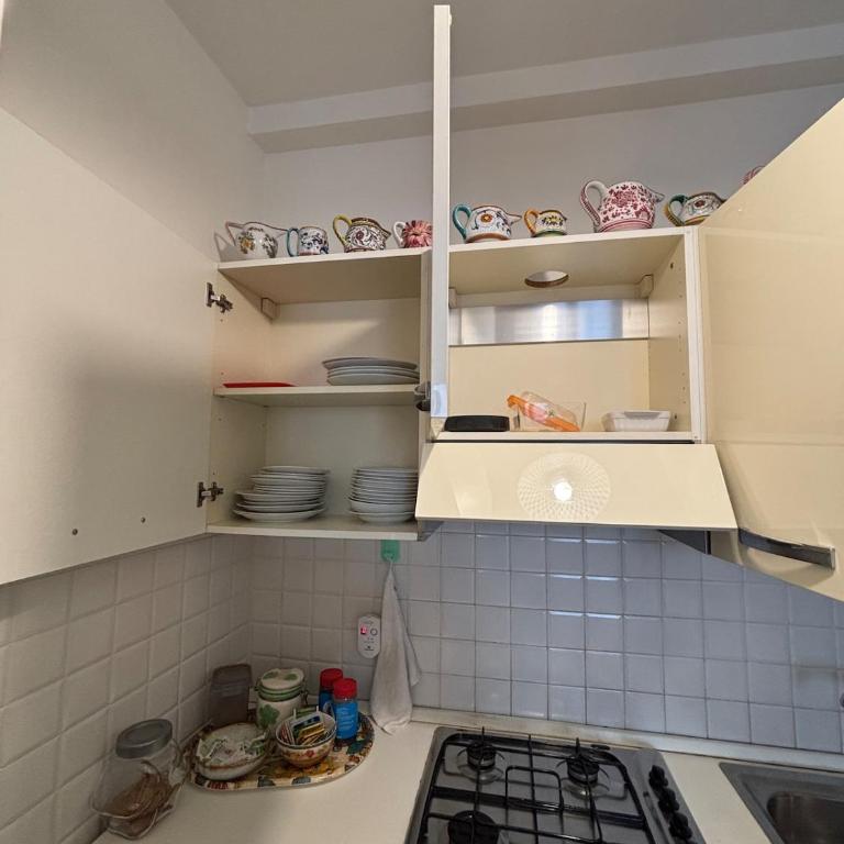 Spacious 2BR 2 Bathrooms 650m from Tower Modern Quiet - Appartamento con 2 Camere da Letto - 35