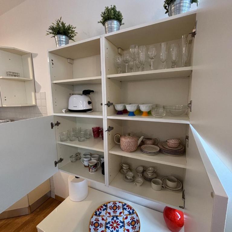 Spacious 2BR 2 Bathrooms 650m from Tower Modern Quiet - Appartamento con 2 Camere da Letto - 48