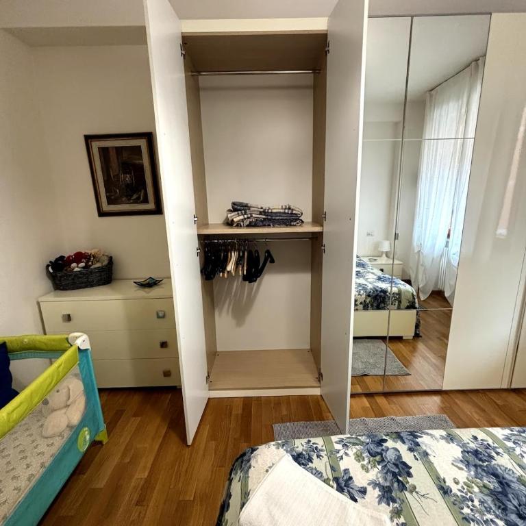 Spacious 2BR 2 Bathrooms 650m from Tower Modern Quiet - Appartamento con 2 Camere da Letto - 39