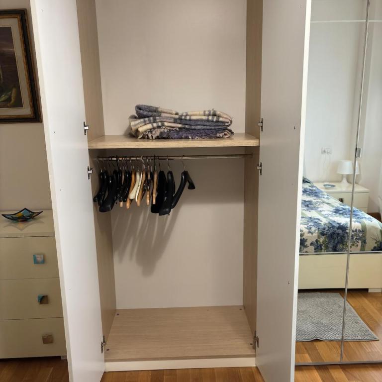 Spacious 2BR 2 Bathrooms 650m from Tower Modern Quiet - Appartamento con 2 Camere da Letto - 44