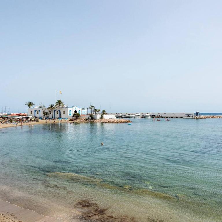 Atardecer en la playa en Marbella Centro - Apartamento de 1 dormitorio - 24