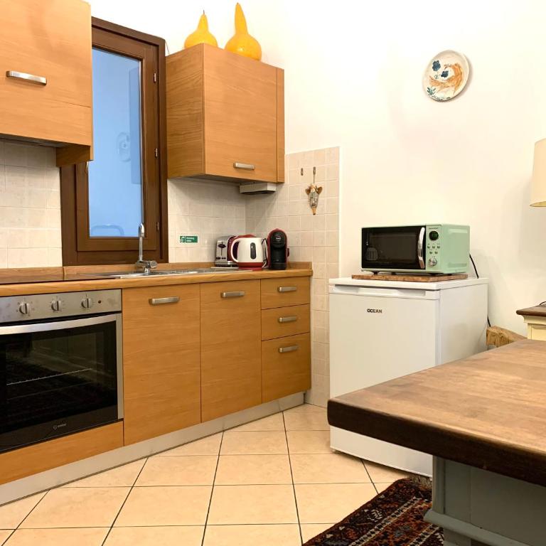 CASA LASTRA - One-Bedroom Apartment - 16