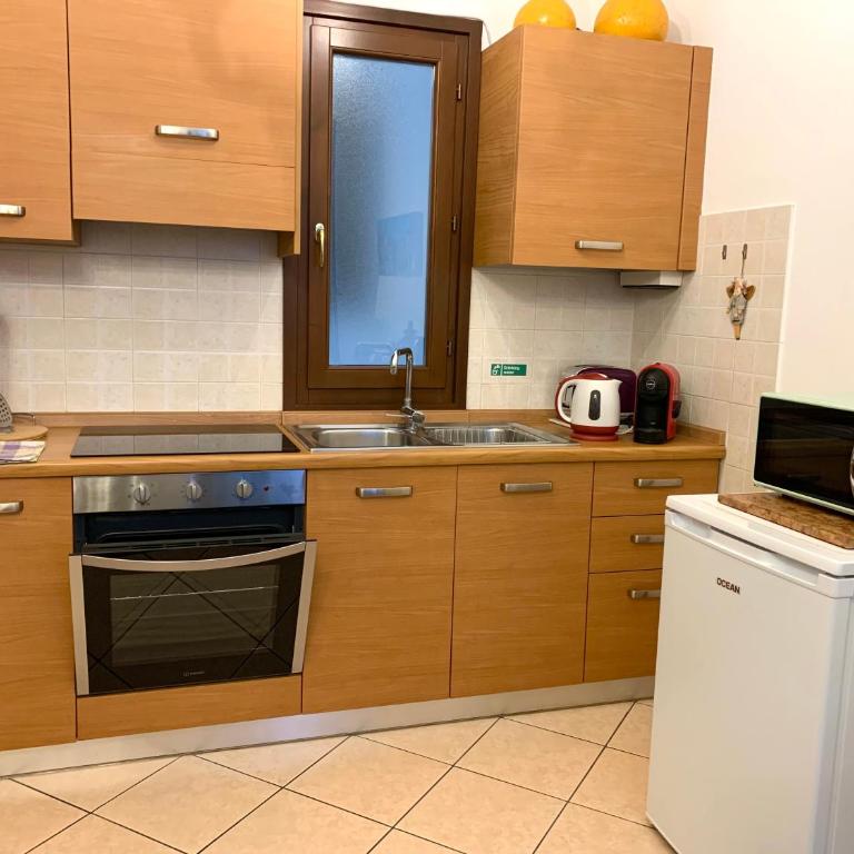 CASA LASTRA - One-Bedroom Apartment - 8