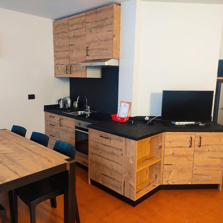 Residence Primula - Appartamento con 2 Camere da Letto - 4