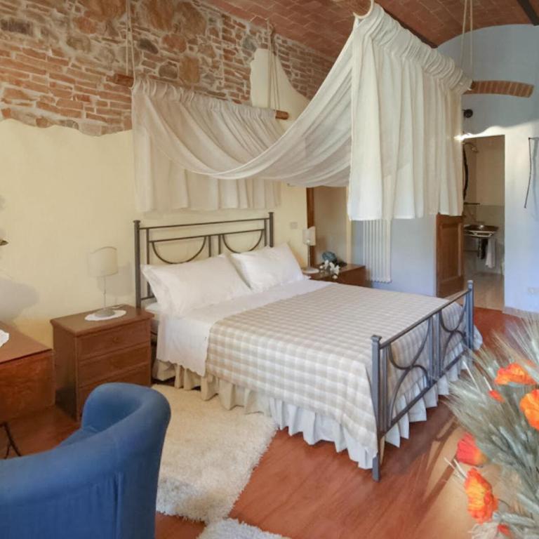 Awesome Home In Pienza - Casa Vacanze con 4 Camere da Letto - 5