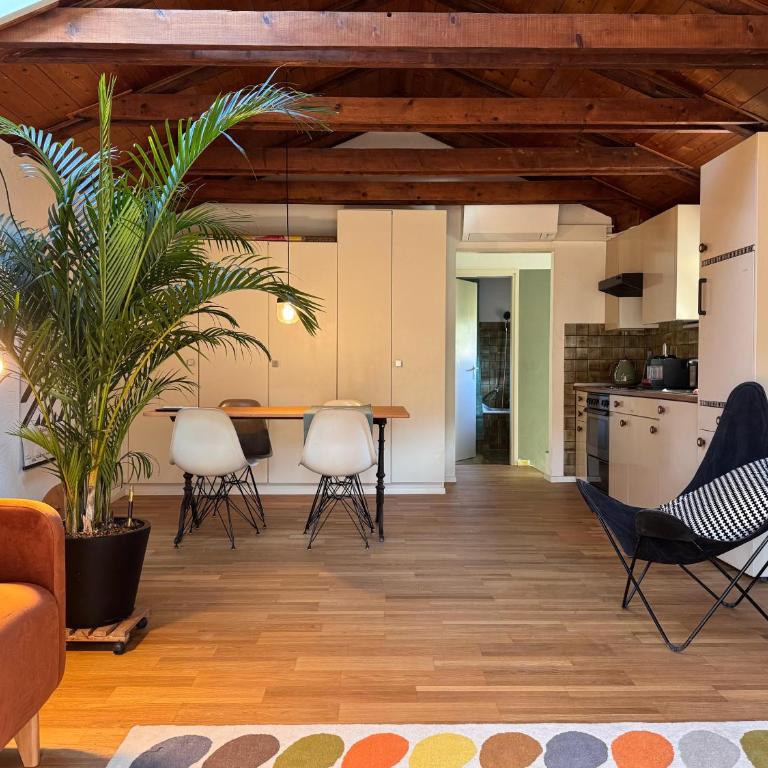 Cozy apartment in the green - Apartment with Garden View - 5