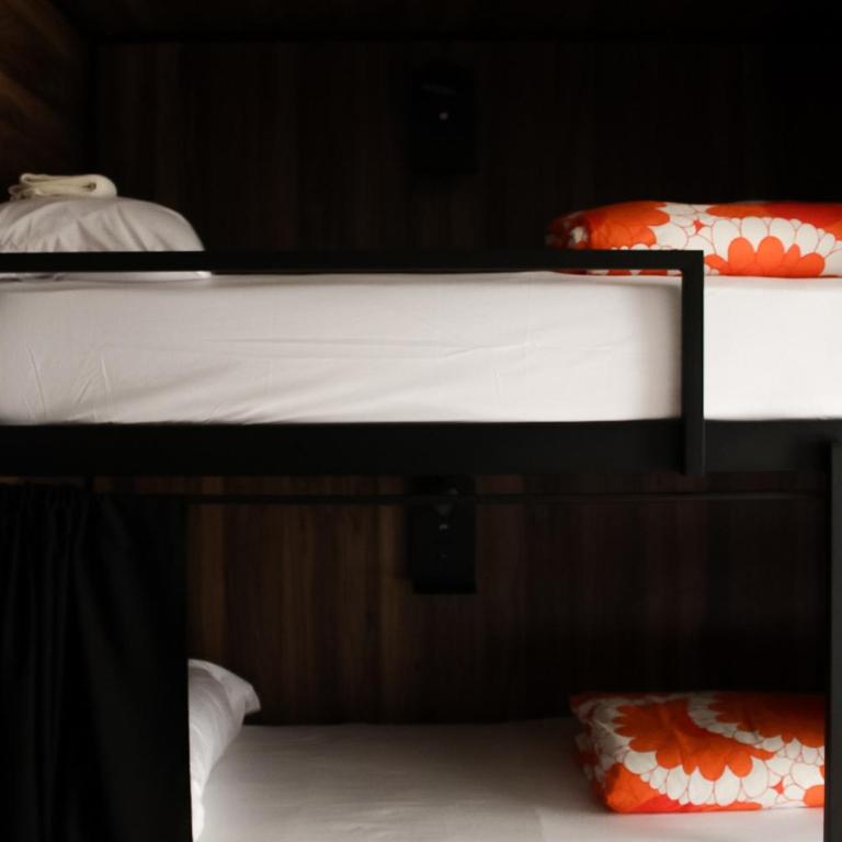 HiHome Hostel Catedral - Cama Individual en dormitorio compartido de 6 camas - 5