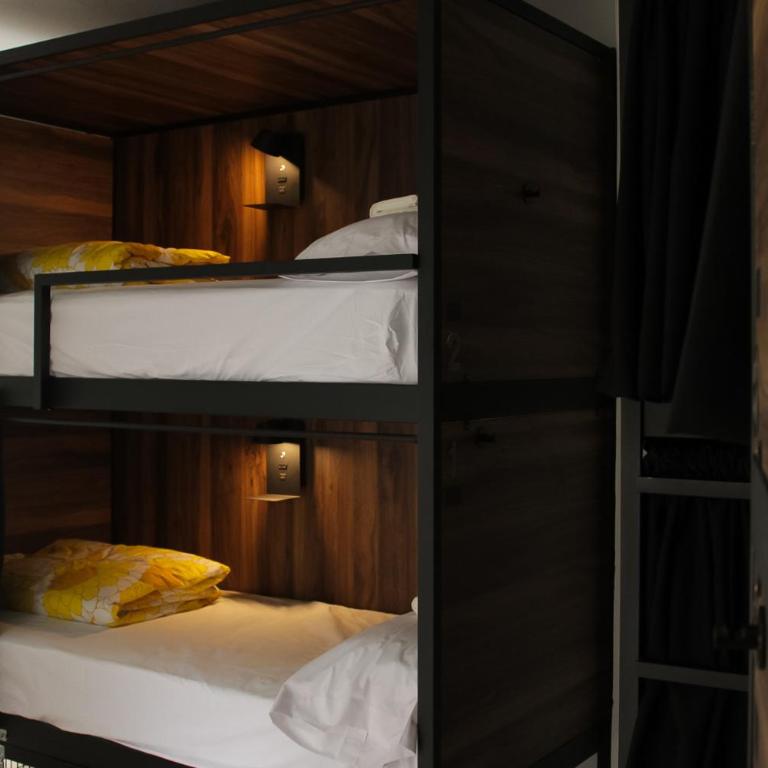HiHome Hostel Catedral - Cama en habitación compartida mixta de 6 camas - 3