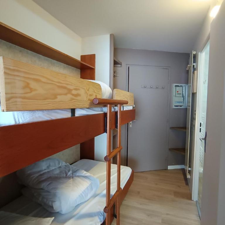 Superbe studio rénové 4 pers - Accès direct pistes - Balcon - FR-1-445-57 - Studio - 9