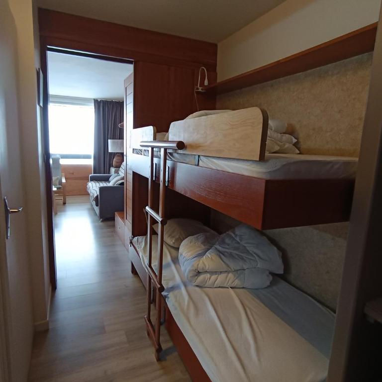 Superbe studio rénové 4 pers - Accès direct pistes - Balcon - FR-1-445-57 - Studio - 10