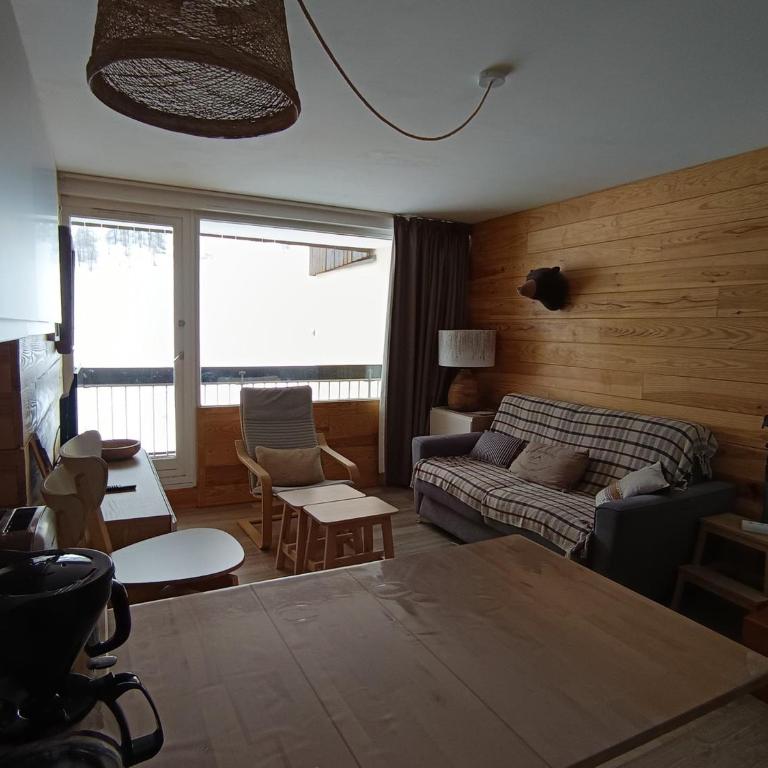 Superbe studio rénové 4 pers - Accès direct pistes - Balcon - FR-1-445-57 - Studio - 14