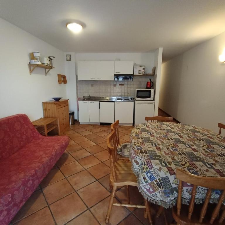 Appartement idéalement situé proche des pistes, animaux acceptés, parking inclus - FR-1-445-110 - Appartamento (8 Adulti) - 4