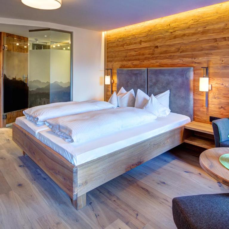 Hotel Helmer - Deluxe Doppelzimmer mit Blick auf das Schloss - 4