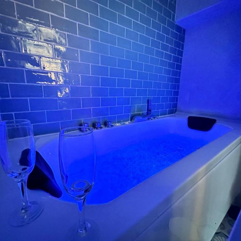 Magic suite avec Balnéo, Sauna et terrasse - Appartement 1 Chambre - 6