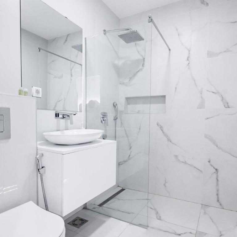 White Apartments - Studio Apartman - 2