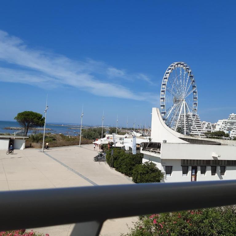 Studio " La Plage " avec parking privé gratuit et CLIM - Studio - 15