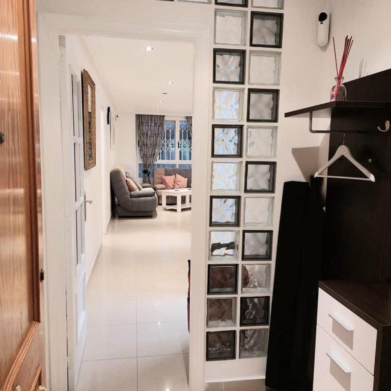 Pritty Apartement Baltico Torrevieja - Three-Bedroom Apartment - 15