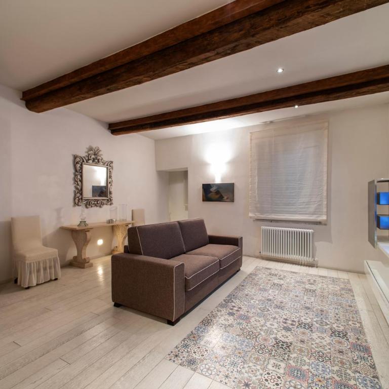 La Martinella, due passi da piazza Il Campo - Two-Bedroom Apartment - 9