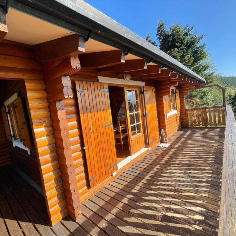 Chalet confortable avec cheminée et garage aux Angles - Two-Bedroom Chalet - 11