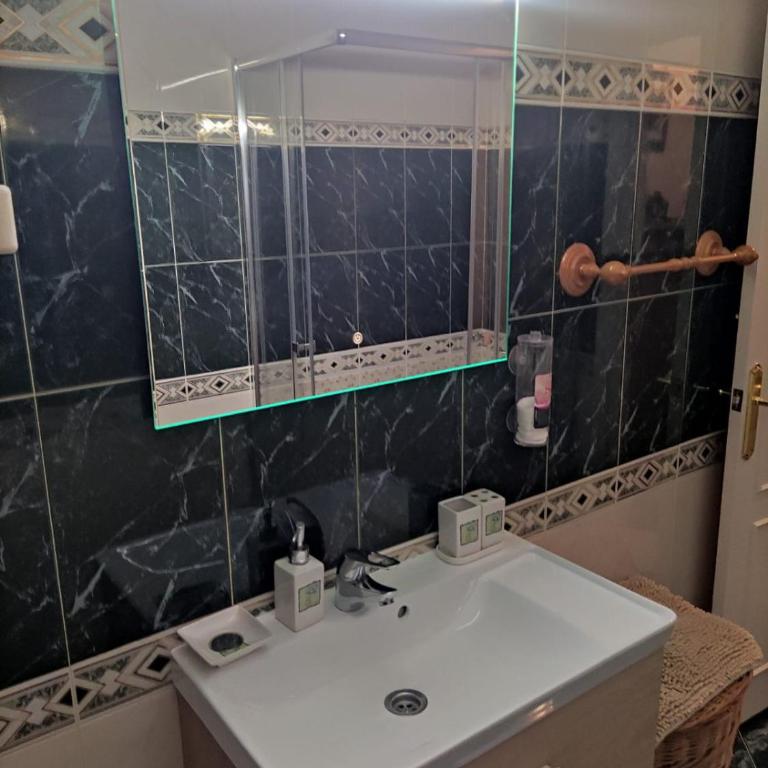 Precioso apartamento con vistas al Mar. - Apartamento de 3 dormitorios - 23