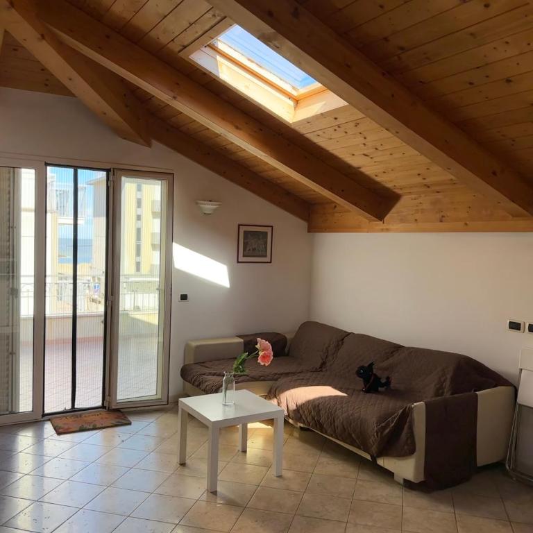 Attico vista Mare Rimini Viserba - Penthouse with sea view Rimini Viserba - Appartamento con 2 Camere da Letto - 1