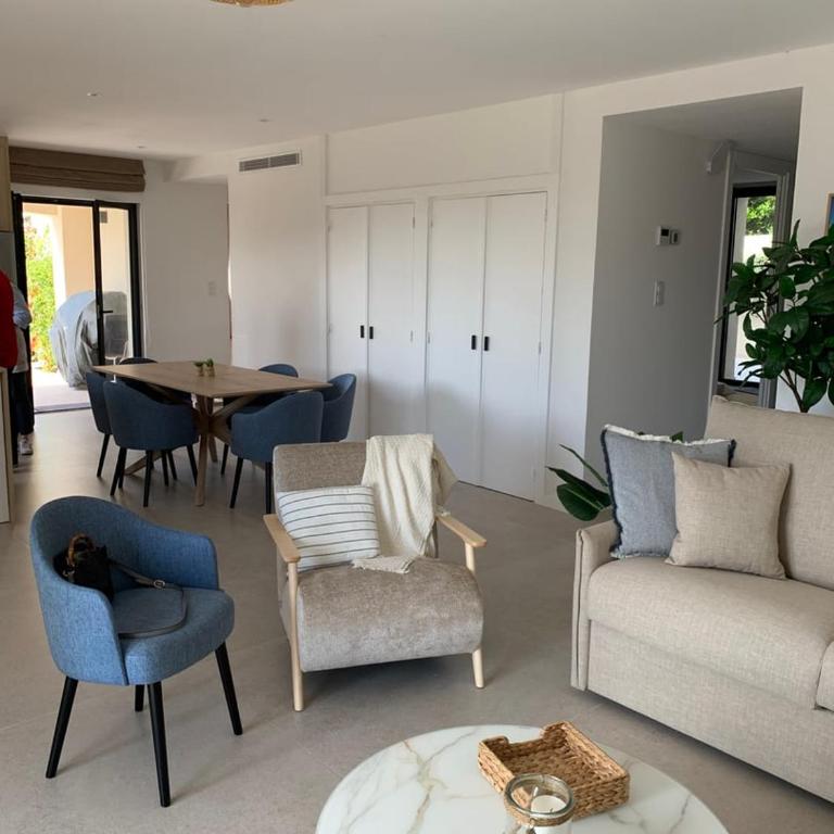 Superbe appartement 4 Pièces - Accès Piscine - Apartment - 24