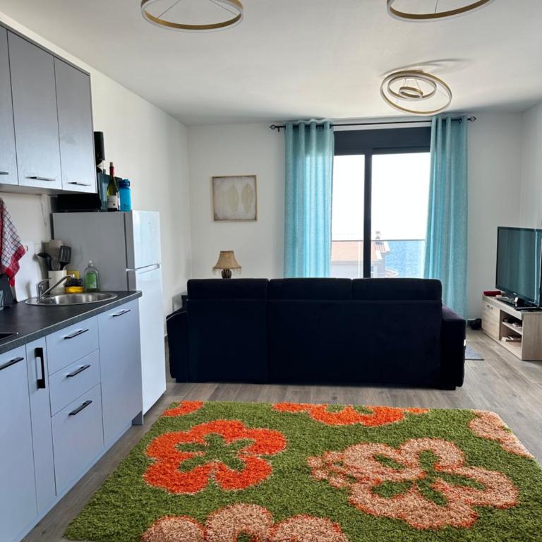 Panorama - One-Bedroom Apartment - 6