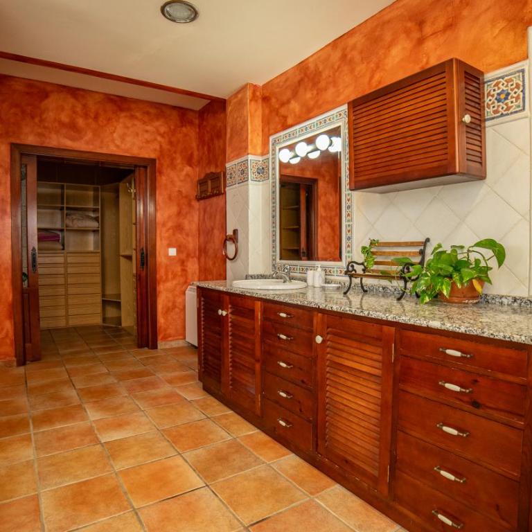 VILLA CANTARES - Villa - 22