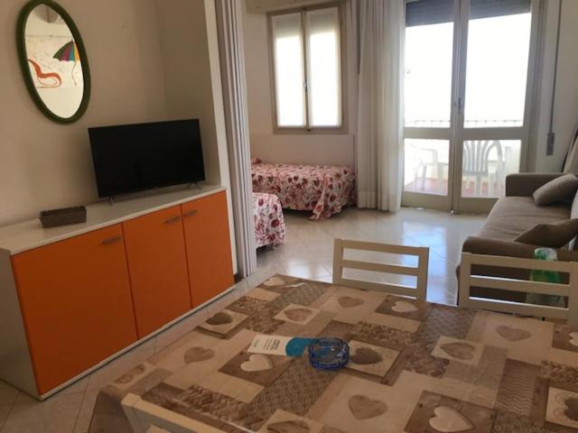 Residence Mexico Colla FRONTE MARE - Appartamento con 1 Camera da Letto, Balcone e Vista Mare - 8