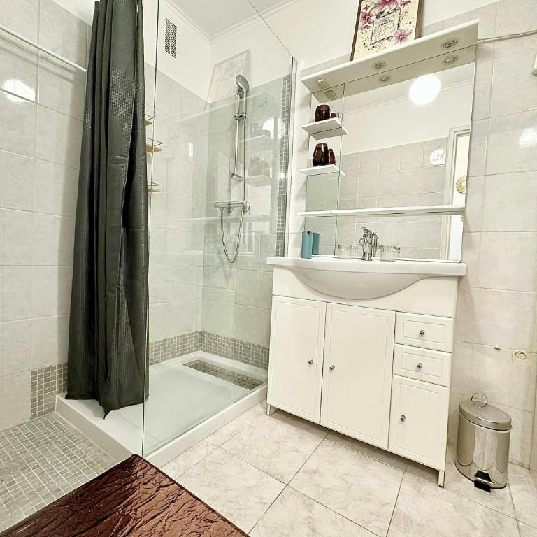 Magnifique appartement Cosy Cannes à 5mn du fameux palais du festival et ses plages - Appartement 1 Chambre - Côté Mer - 13