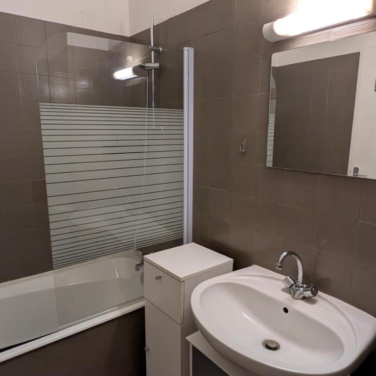 Studio spacieux - Labronie - One-Bedroom Apartment - 12