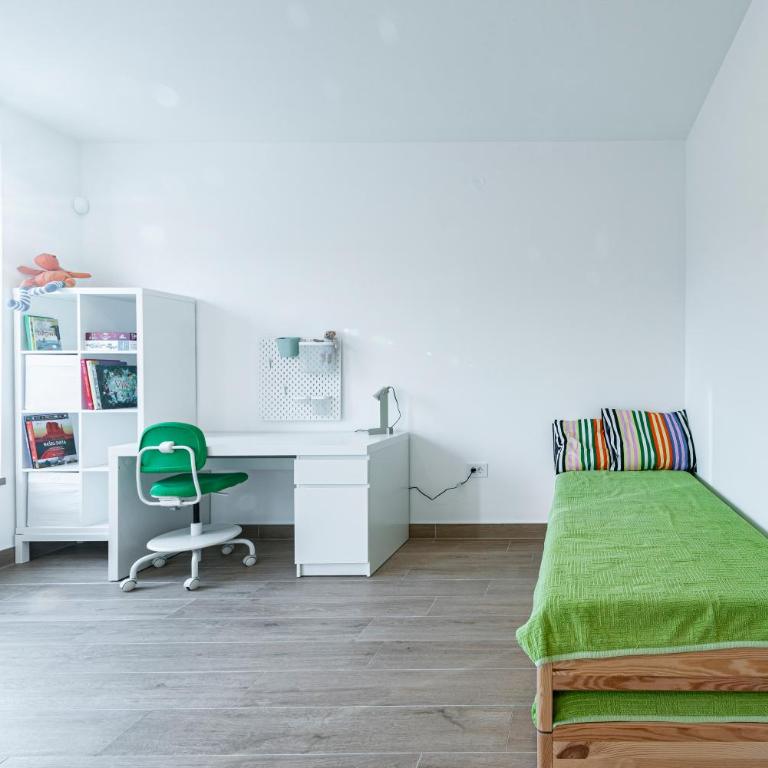 Novi Sad's Quiet Quarters - Apartman sa 3 Spavaće Sobe - 17