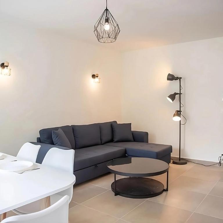 Appartement tout confort au Cœur d'Antibes - Appartement - 2